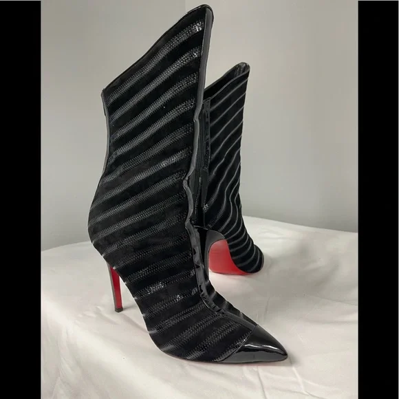 ❤️Authentic 🖤 Christian Louboutins mid calf Bootie - Picture 12 of 12